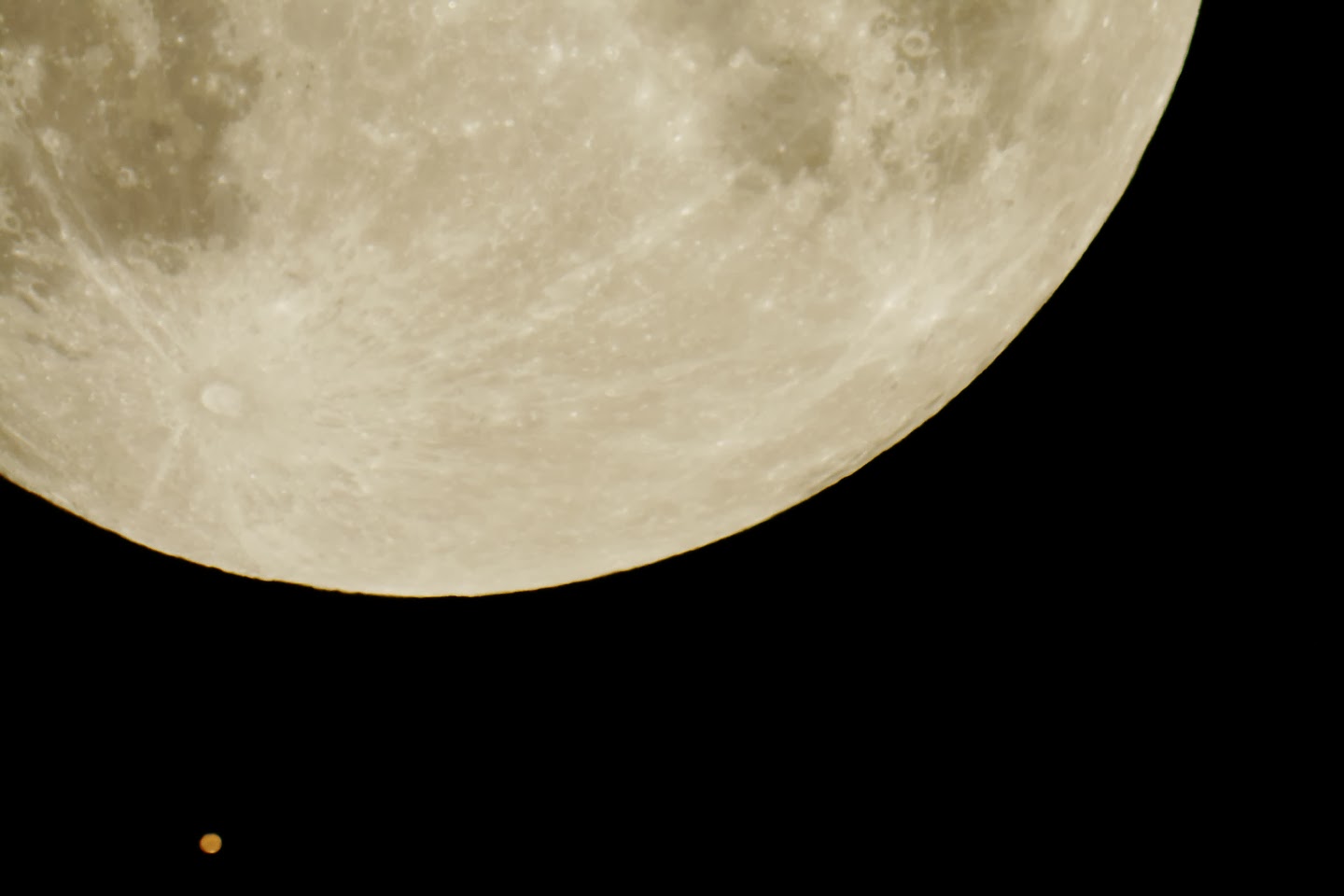 月と火星の接近